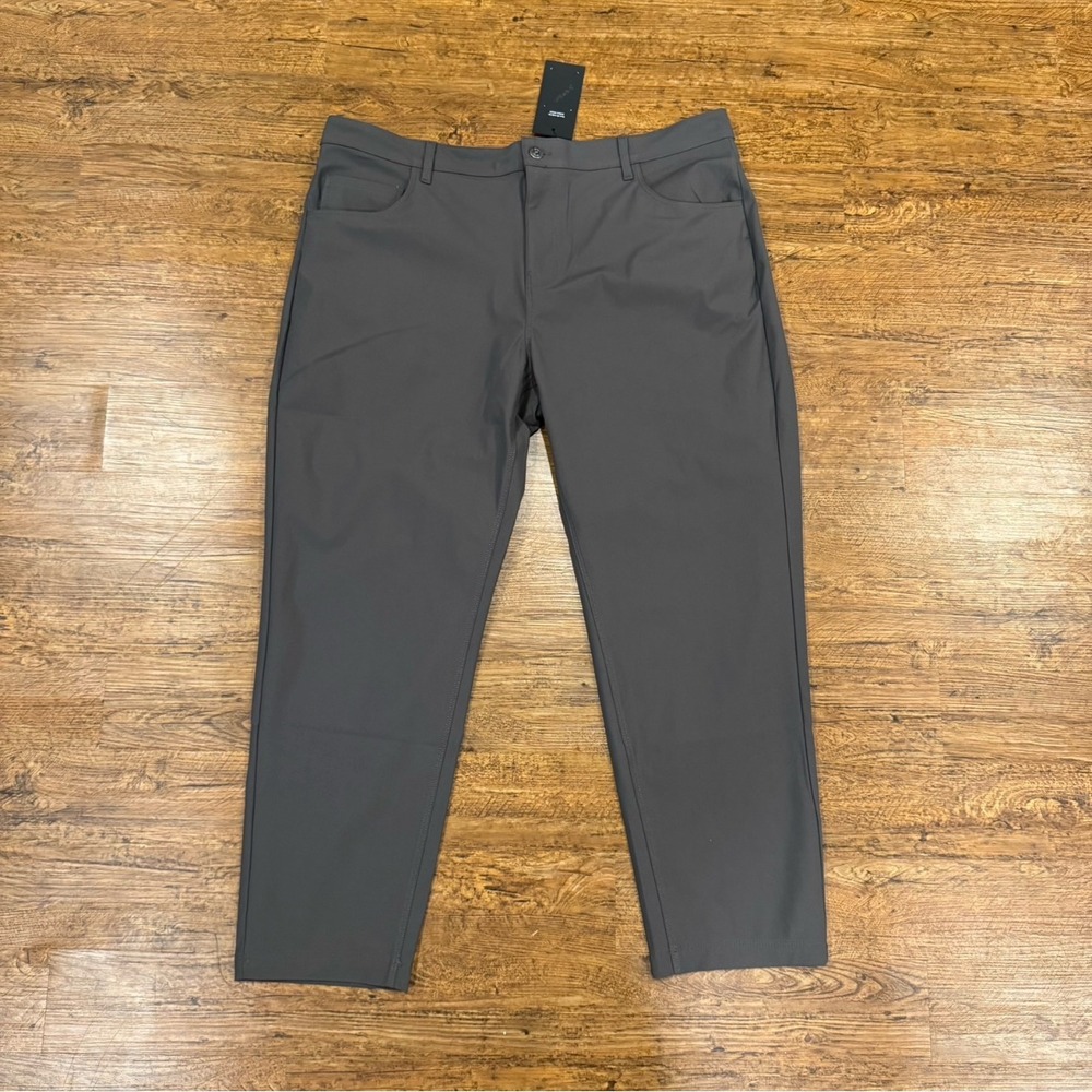 Fabletics Taupe Brown Casual Work Performance Golf Chino Pants Trouser Men 38x30